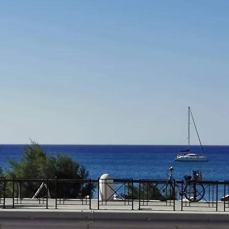 Blue View Zefiros Apartment *